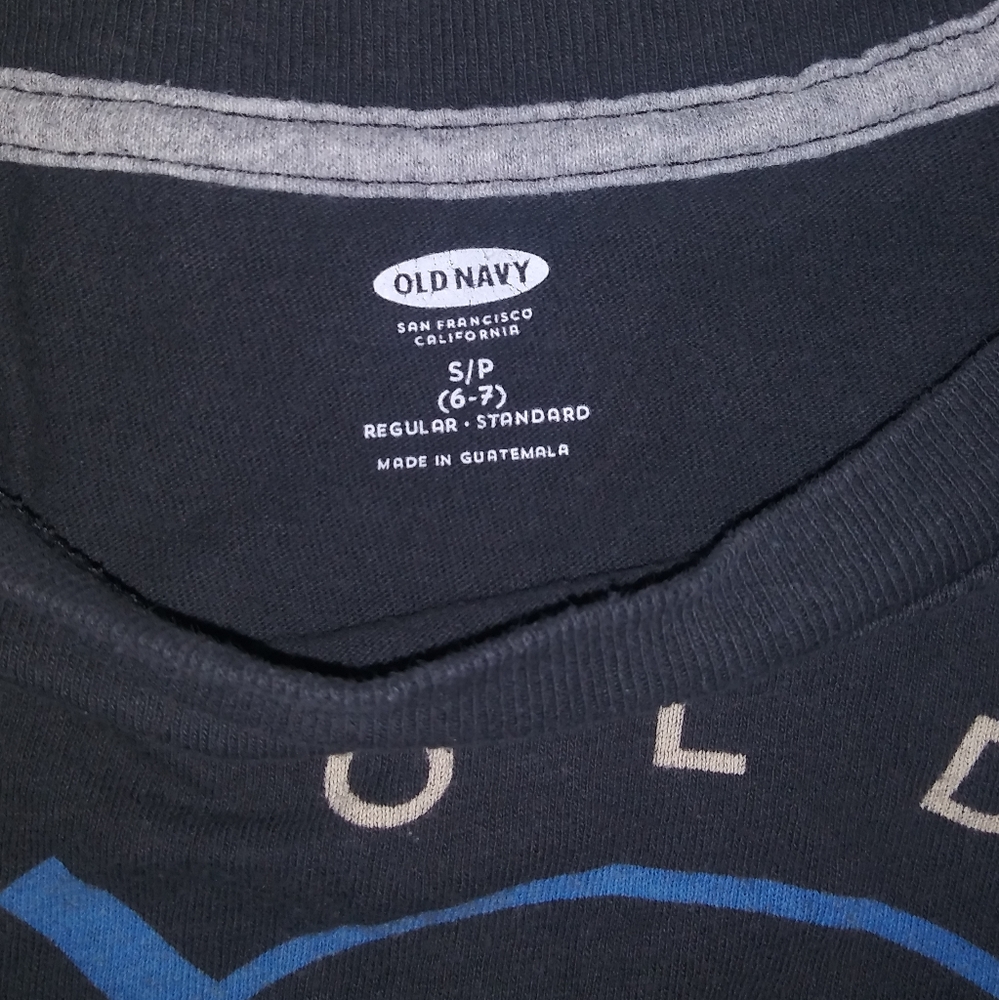 Old Navy California Boy's Long Sleeve - Size 6/7 - Picture 3 of 4